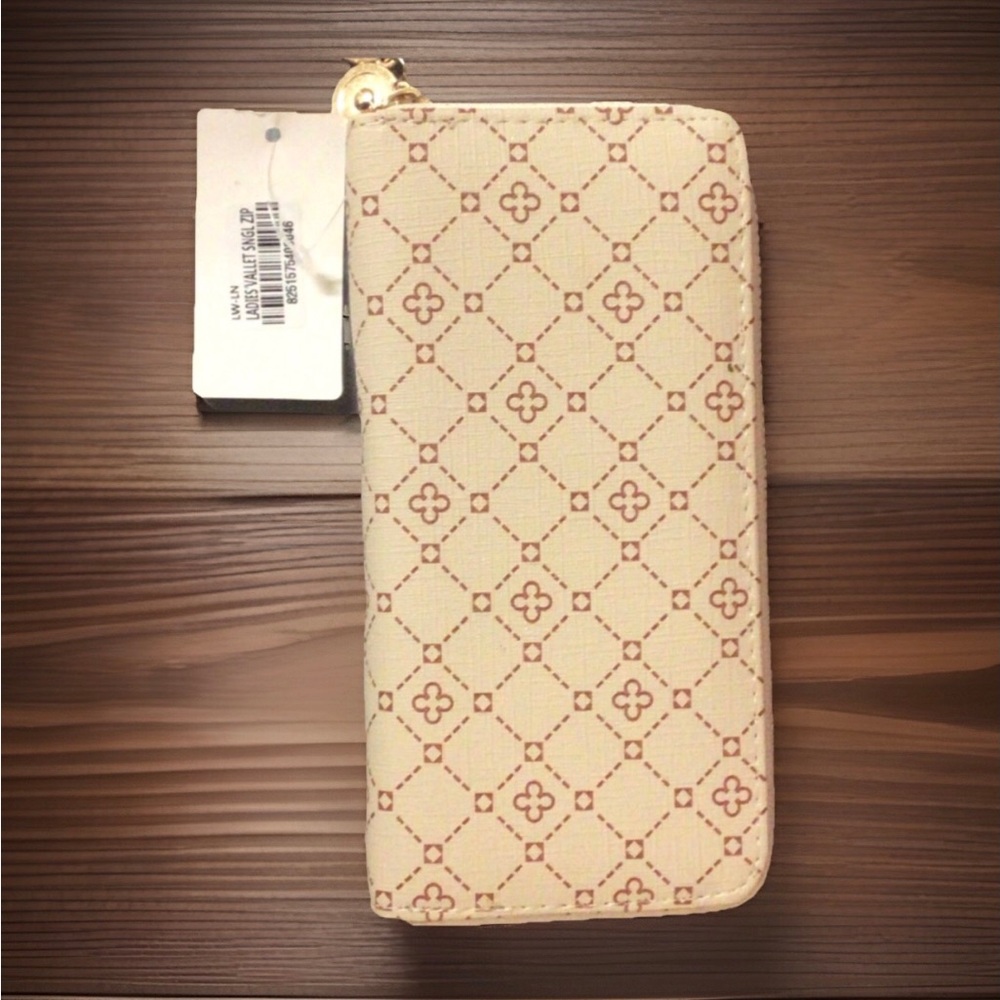 🎈 Elegant Cream and Brown Patterned Women's Wallet